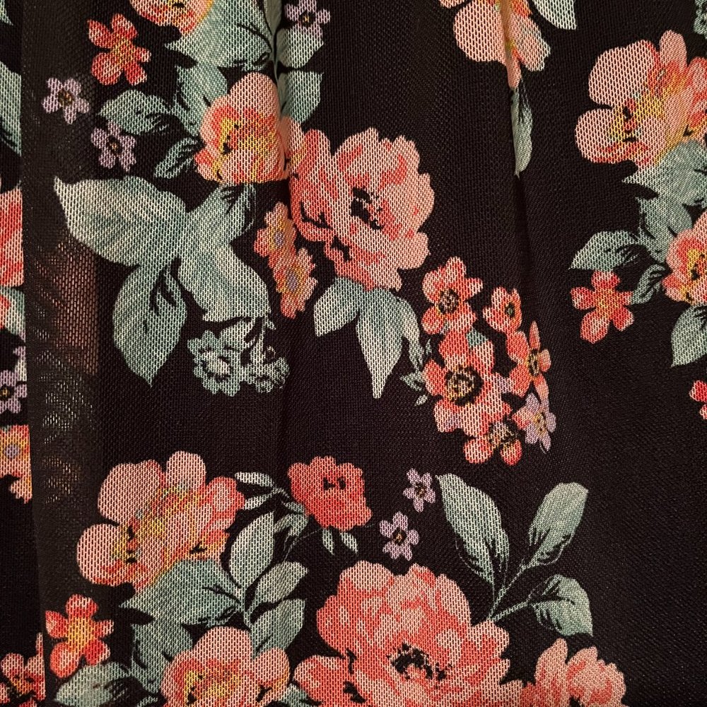 Shirt - Picture 3 of 3